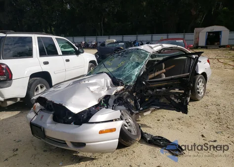 2000 Saturn Sl2 from USA, damaged, VIN 1G8ZK5271YZ172465